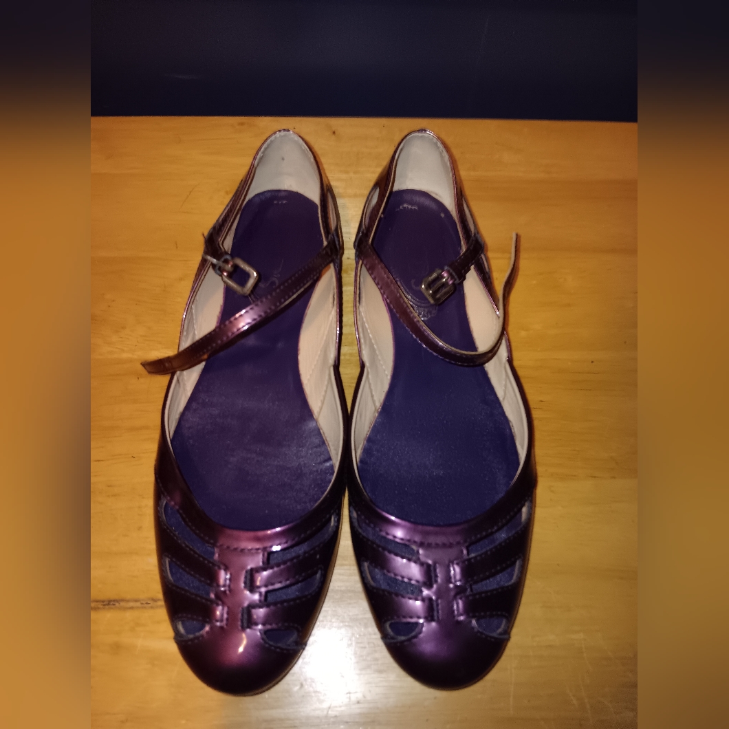 Tod's Purple Patent Leather Flats Size 37 1/2